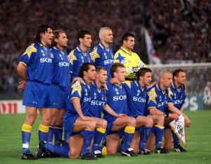 Football, UEFA Champions League Final, Rome, Italy, 22nd May 1996, Juventus 1 v Ajax 1 (after extra time, Juventus win 4-2 on penalties), The Juventus team pose together for a group photograph prior to the match, Back Row L-R: Moreno Torricelli, Antonio Conte, Ciro Ferrara, Fabrizio Ravanelli, Angelo Peruzzi, Front Row L-R: Paulo Sousa, Gianluca Pessotto, Didier Deschamps, Alessandro Del Piero, Gianluca Vialli and Pietro Vierchowod (Photo by Popperfoto/Getty Images)